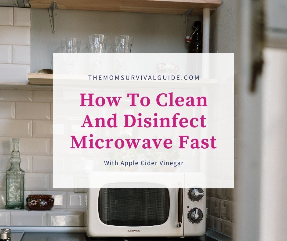 how to clean microwave with apple cider vinegar feature image