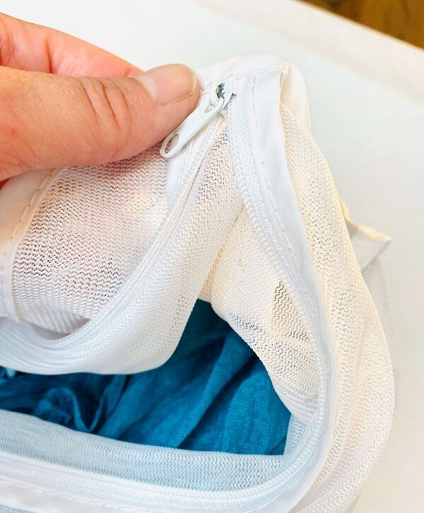 How Do Mesh Laundry Bags Work? - Texon Athletic Towel